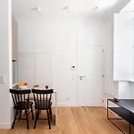 FLH Vila Rosário Cosy Flat I